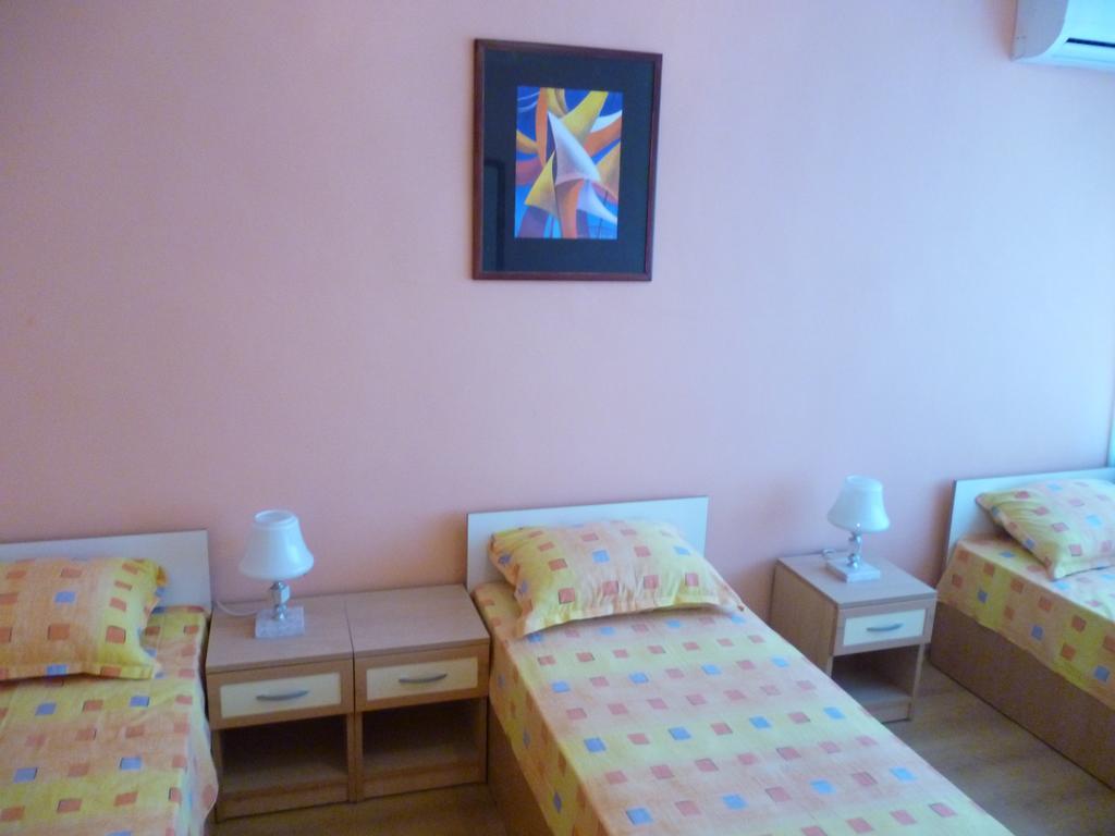 Hotel Zora Kranevo Bilik gambar