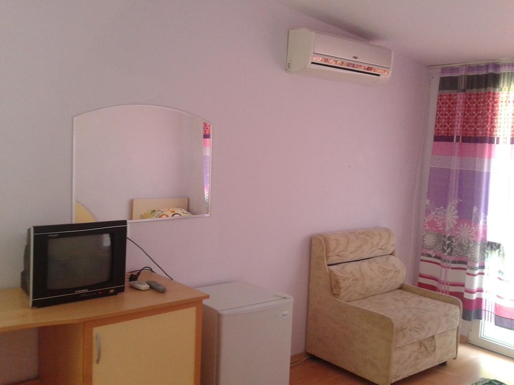 Hotel Zora Kranevo Bilik gambar